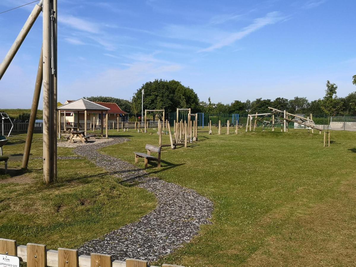 34 One Leilighet Lytham St. Annes Eksteriør bilde