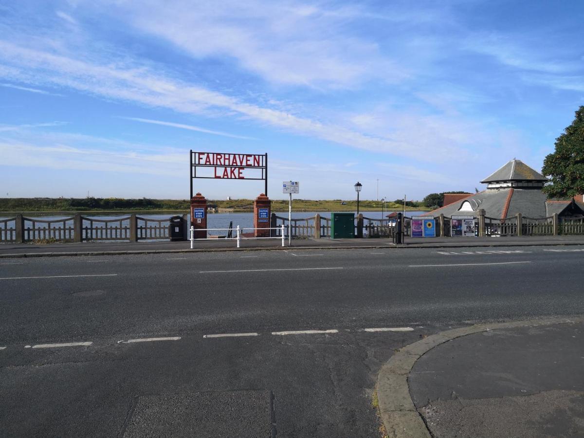 34 One Leilighet Lytham St. Annes Eksteriør bilde
