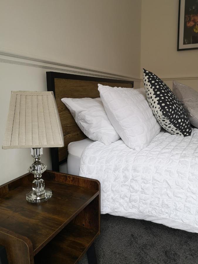 34 One Leilighet Lytham St. Annes Eksteriør bilde